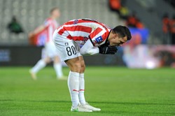 Trener Cracovii uwagi piłkarzom będzie przekazywał przez... telefon