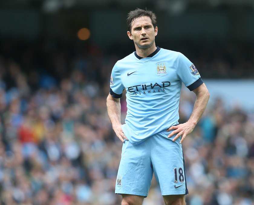 Frank Lampard z kolegami w różowych spódniczkach!