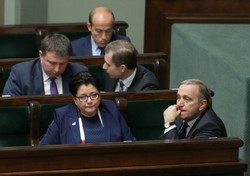 Schetyna wzywa rosyjskiego ambasadora "na dywanik". "Zawsze będziemy ostro reagować"