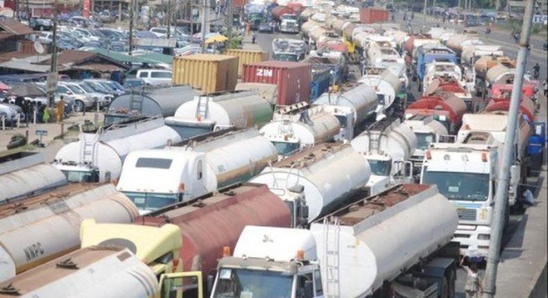 The accident caused a massive traffic gridlock on the Lagos-Ibadan expressway