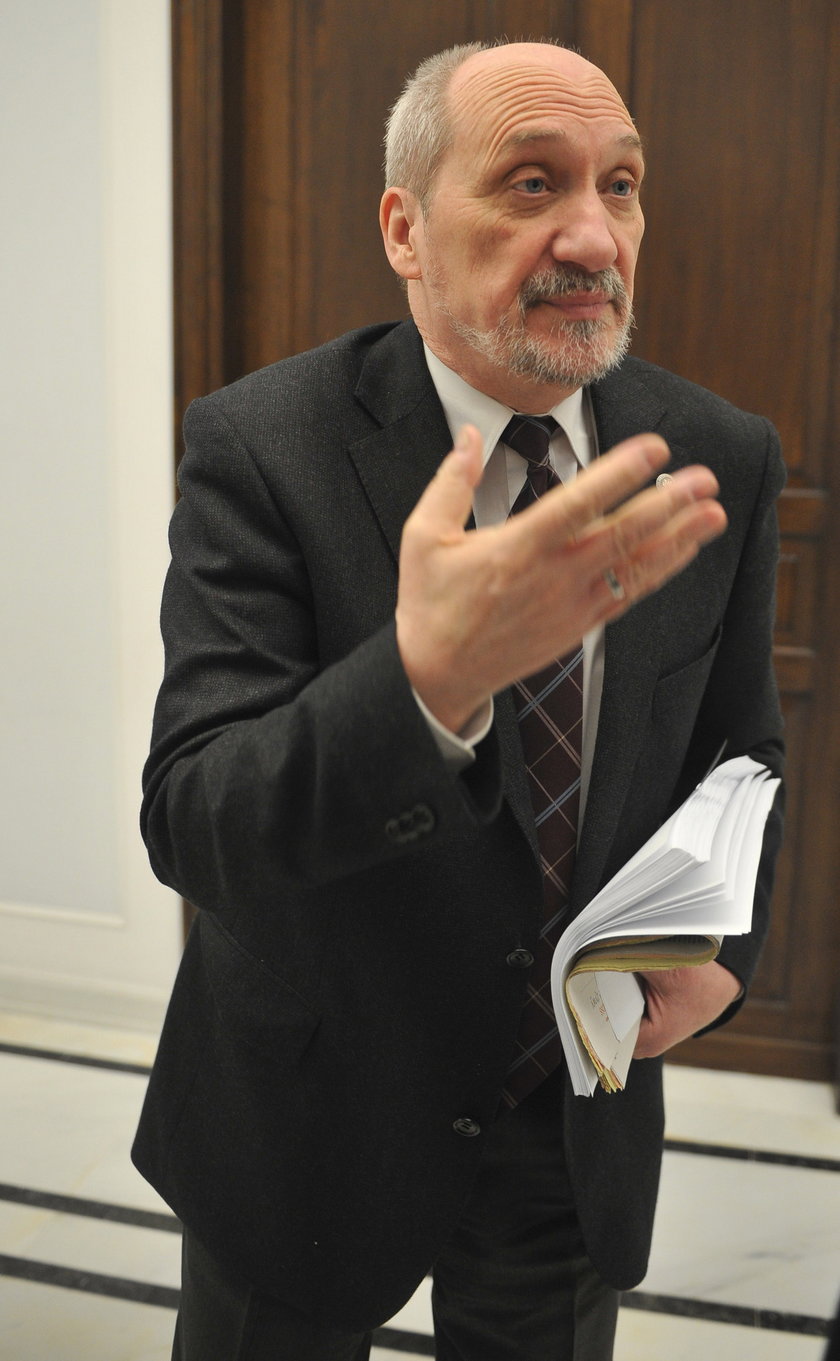 antoni macierewicz