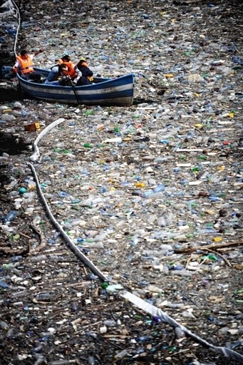 BULGARIA - POLLUTION - RIVER