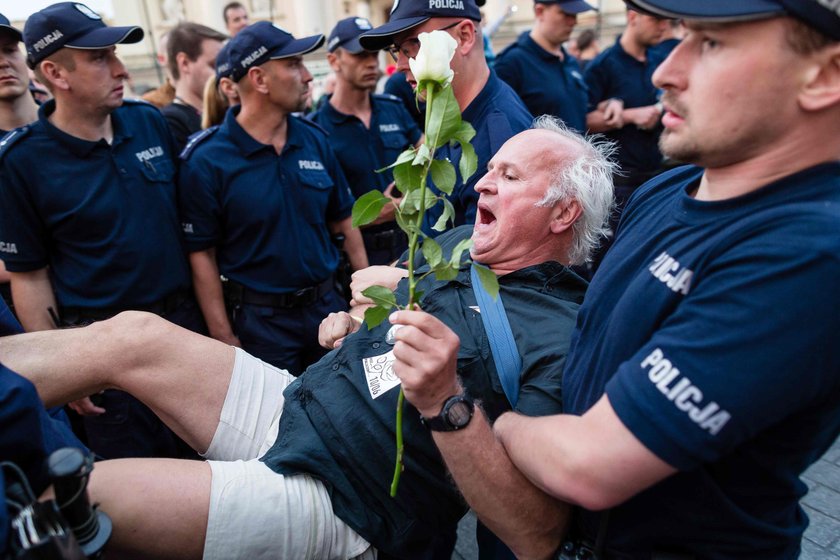 Kolejna miesięcznica już w poniedziałek