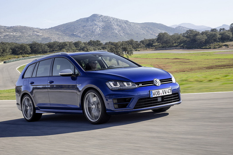 VW Golf R Variant