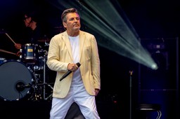 Quiz. Muzyka czasów PRL. Dopasuj utwory do artystów. Komplet punktów zdobędą tylko stali bywalcy dyskotek