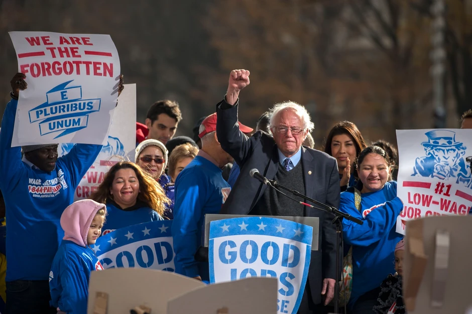 Berni Sanders: Demokratija je pravo slobodnog čoveka da upravlja svojom sudbinom