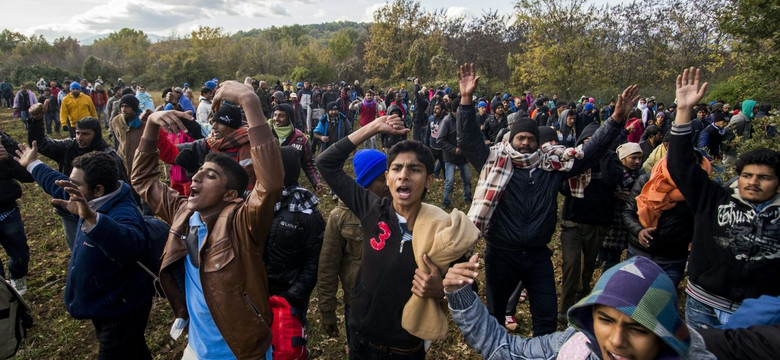 Wrze na granicy grecko - macedońskiej. Kolejne zamieszki z udziałem imigrantów. ZDJĘCIA