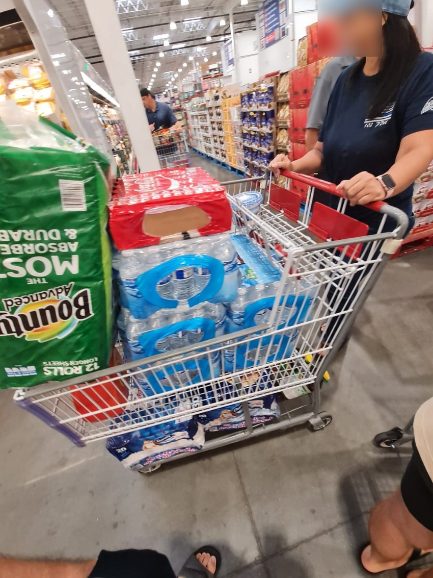 Srbin Stefan usred uragana na Floridi