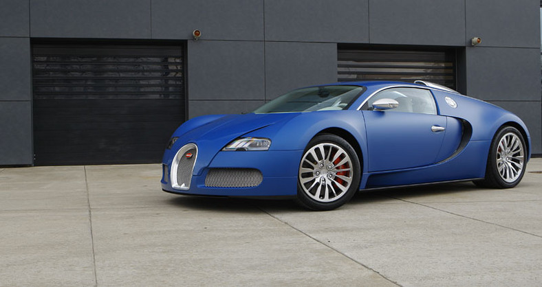 Genewa 2009: Bugatti Veyron Bleu Centenaire – stulecie w niebieskim