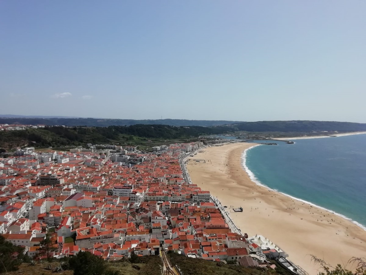 Ponad 100 turystów zatruło się na popularnej plaży. Powodem awaria kanalizacji