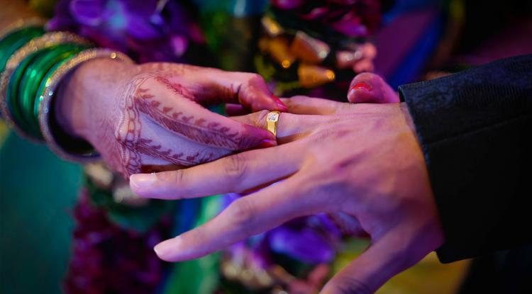 Indiai esküvő illusztráció