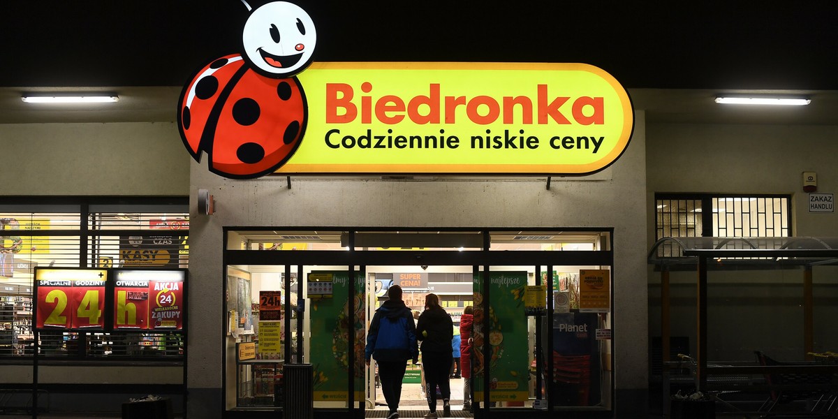 Biedronka rozesłała do sklepów nowe wytyczne na czas kryzysu.