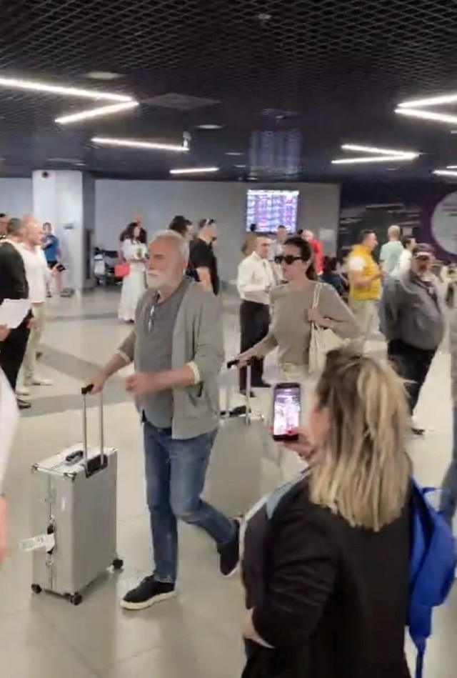 Lazar Ristovski i Anica uslikani na aerodromu 