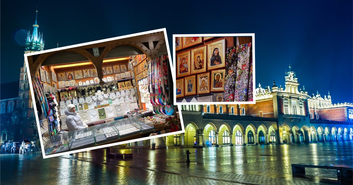 To ci turyści wykupują święte obrazki w Krakowie. "Polacy rzadko chcą takie pamiątki"