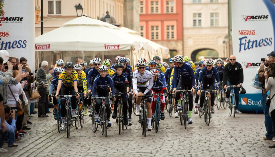 KOLARSTWO MISTRZ ŚWIATA MICHAŁ KWIATKOWSKI W TORUNIU (Michał Kwiatkowski)