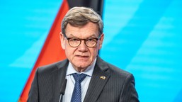 szef msz niemiec odcina się od słów kanclerza. "nie damy się podzielić