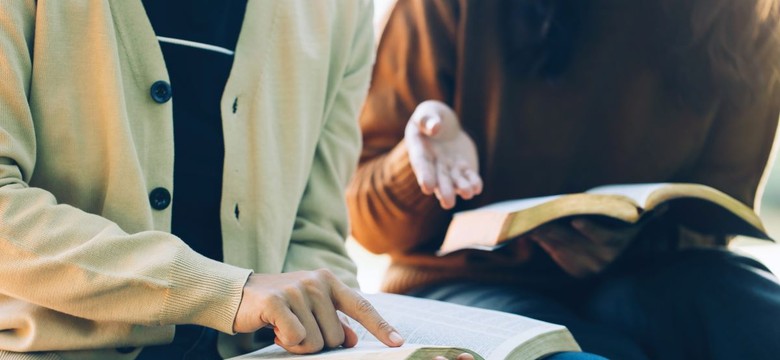 Pytania jawne na maturę ustną z języka polskiego 2025 [LISTA]