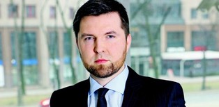 Nowy wiceprezes PZU Życie Tobiasz Bury: Stawiamy na sprzedaż