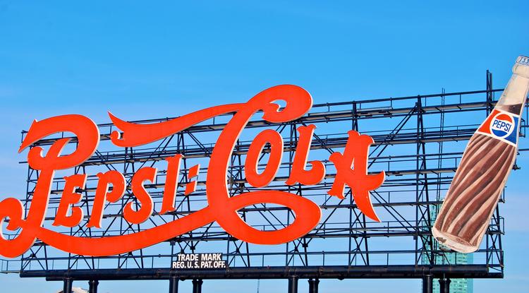 Pepsi Cola hirdetés
