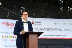 Premier o zbożu z Ukrainy: Będziemy zabezpieczać polską wieś i polskiego rolnika