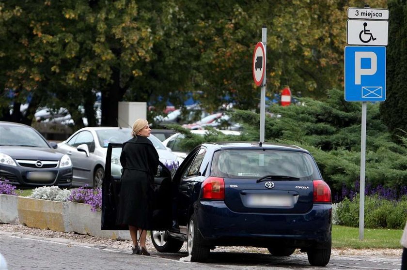 Żona Ziobry kwitnie w ciąży. NOWE ZDJĘCIA