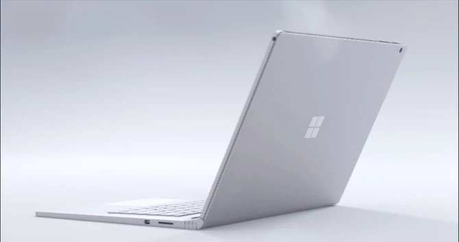 Surface Book prezentuje się świetnie