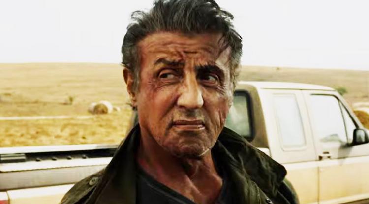 Sylvester Stallone és a kedvenc fegyverei visszatérnek, hogy igazságot szolgáltassanak.