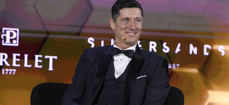 Robert Lewandowski w finałowej trójce plebiscytu FIFA