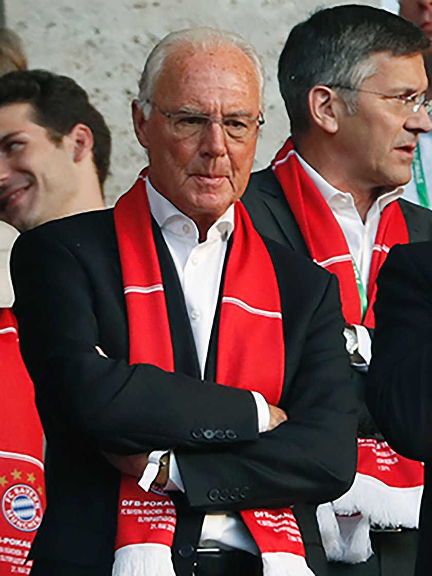 Franz Beckenbauer przeszedł operację. Cesarz wciąż przebywa w szpitalu