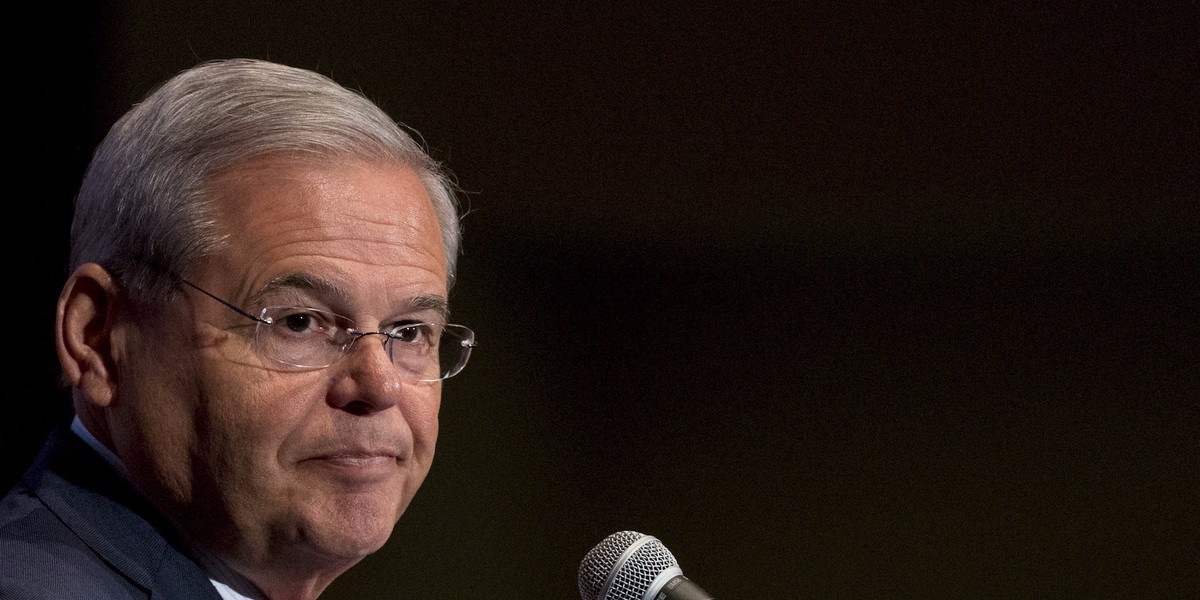 Jury deadlocked in trial over whether NJ Sen. Bob Menendez took $1 million in illegal gifts