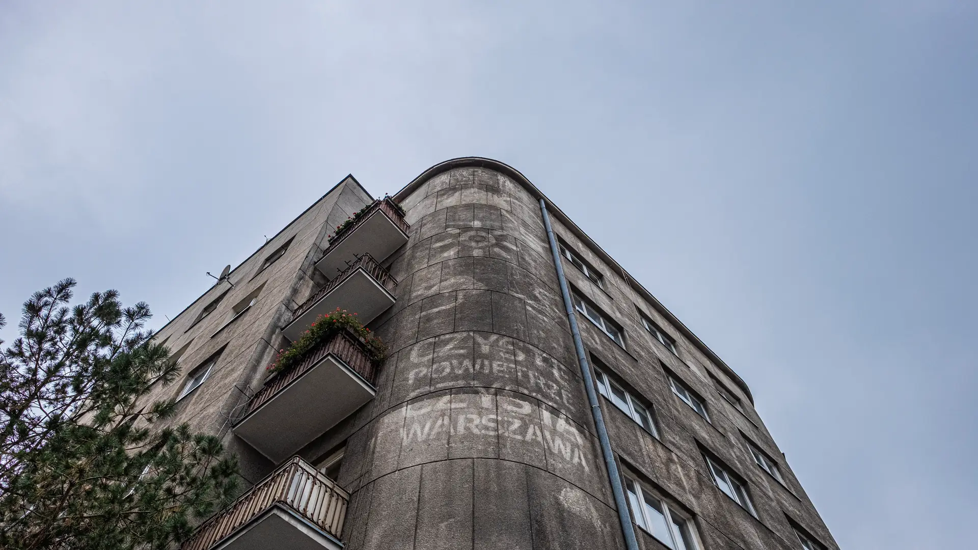 Wodne murale pokażą skalę zanieczyszczeń powietrza w miastach. "Ten brud trafia do naszych płuc"