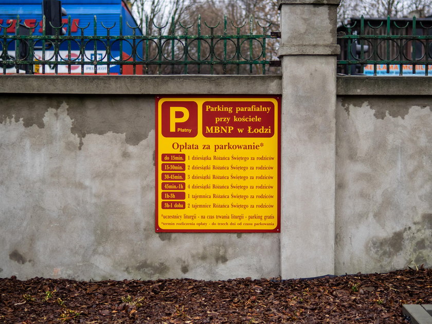 Parkuj i się módl! Niezwykły parking w Łodzi!