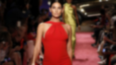 Modelka Lily Aldridge Command pojawiła się na wybiegu nowojorskiego tygodnia mody w piątym miesiącu ciąży!