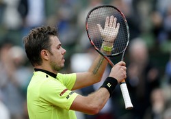 French Open: Broniący tytułu Wawrinka w ćwierćfinale