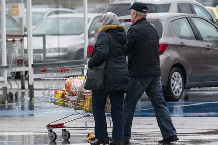 Koronawirus. Polacy zwrócili uwagę na sąsiadów. Socjolog: To naturalna reakcja na zagrożenie