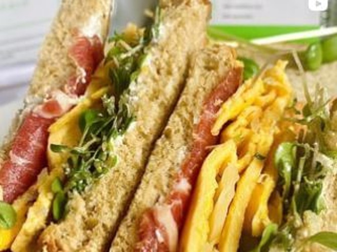 Brz omlet sendvič