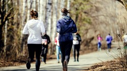 Środa przyniesie deszcz i wahania temperatur. Gdzie powieje najmocniej? [PROGNOZA POGODY dla BIEGACZA]