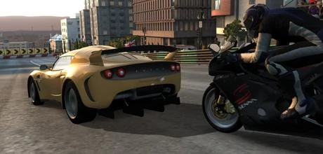 Screen z gry "Project Gotham Racing 4"
