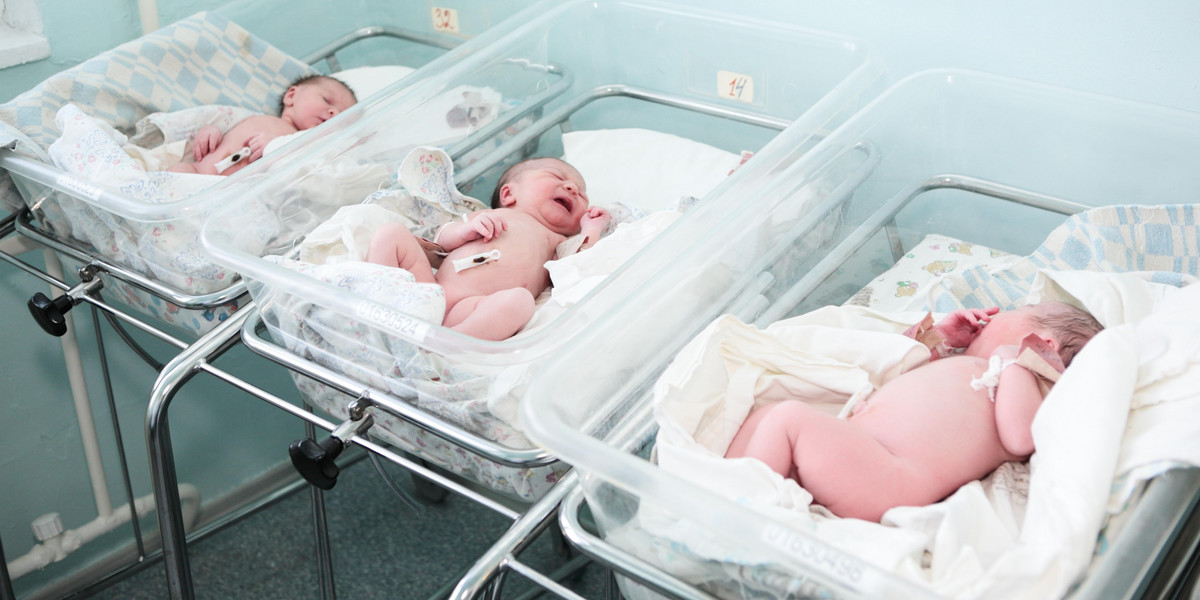 Według GUS liczba urodzeń najniższa od 15 lat. Duży niż demograficzny