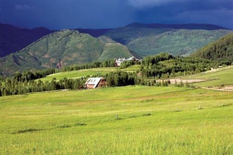 This is the most expensive home in the world - and it's up for sale. The picturesque 95-acre estate in Aspen, Colorado, is owned by a Saudi Arabian prince - and can be yours for a mere $135 million. But with just 946 billionaires in the world, the list of potential buyers is somewhat short. The mansion, called Hala Ranch, was built in 1991 for the family of Prince Bandar bin Sultan - the former ambassador to the United States from Saudi Arabia.<B>Ref: JOLA 020707 A <B/><B>Splash News and Pictures</B><br>Los Angeles:	310-821-2666<br>New York:	212-619-2666<br>London:	207-107-2666<br>photodesk@splashnews.com<br>www.splashnews.com