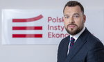 W sprawie szczepień Polacy nie wierzą politykom czy papieżowi. Ale jest ktoś, komu ufają. To...