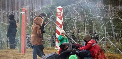 Niepokojące sceny na granicy polsko-białoruskiej. Tak wyglądała noc w zapalnym miejscu