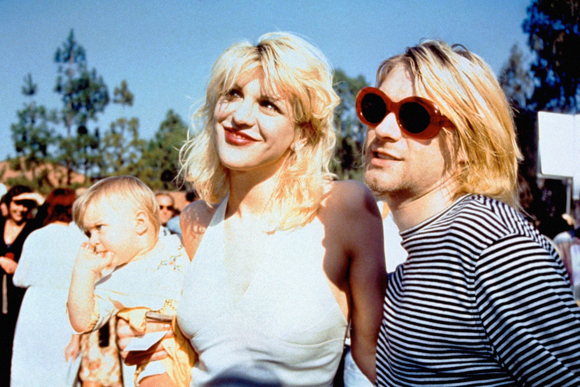 Kurt Cobain, Courtney Love a ich dcéra Frances Bean v roku 1993.