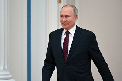 Ten kraj ratuje Rosję. Chce ropy, której Putin nie sprzedaje Europie