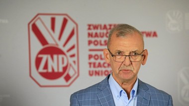 znp domaga się pilnego spotkania w men. apeluje o "odrobinę zdrowego r