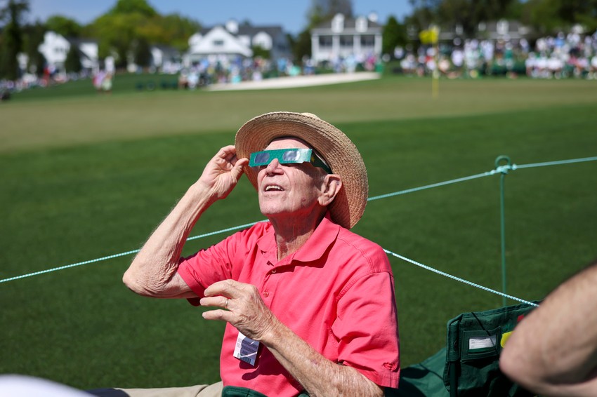 Potpuno pomračenje Sunca iz Njuporta u Tenesiju 8. aprila