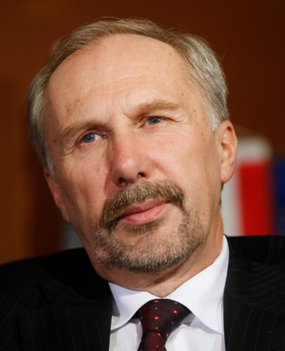 Nowotny: wzrost gospodarczy 2-3 proc.