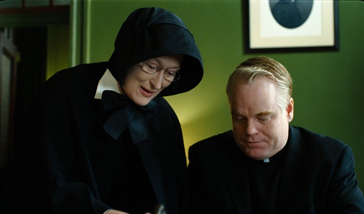 Meryl Streep i Philip Seymour-Hoffman w filmie "Wątpliwość"