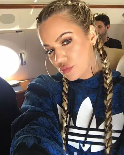 Instagram / khloekardashian