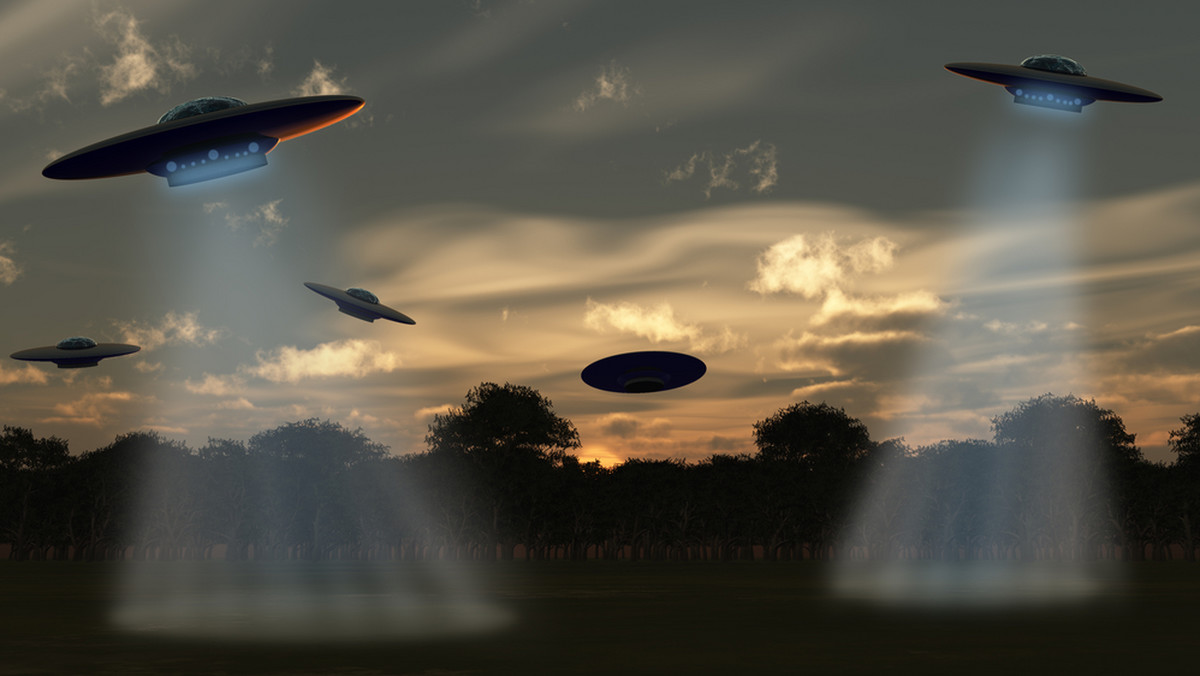 Według byłego pracownika urzędu ds. UFO, który zlikwidowano w 2009 roku, wyobrażenie, że w jego skład wchodziły "najlepsze tajne zespoły naukowców spieszące do wszystkich zakątków kraju, jak w amerykańskim serialu "Z Archiwum X", jest czystą fikcją".